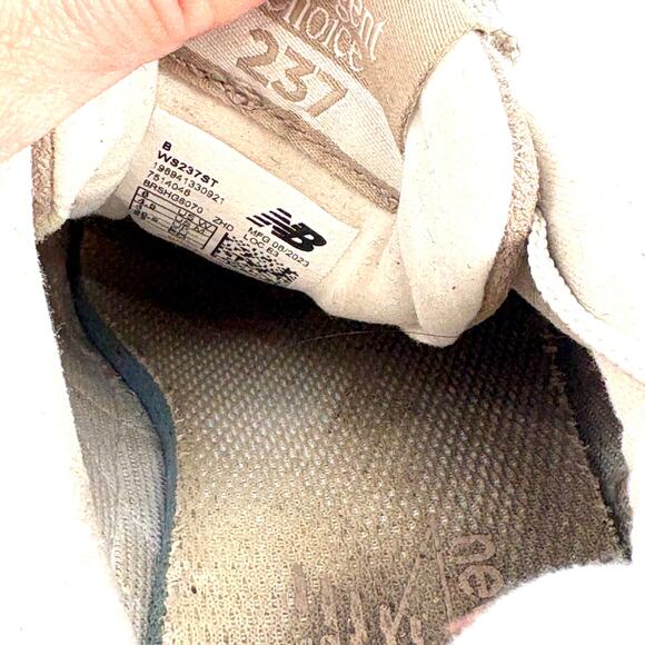 New Balance 237 v1 Womens Sneakers 6 Driftwood Tan Gray White Cream - Picture 7 of 7